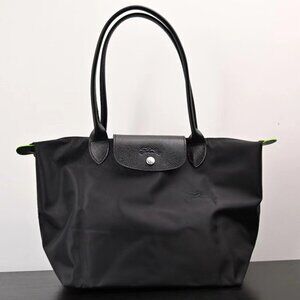 Brand new black medium Longchamp women's handbag